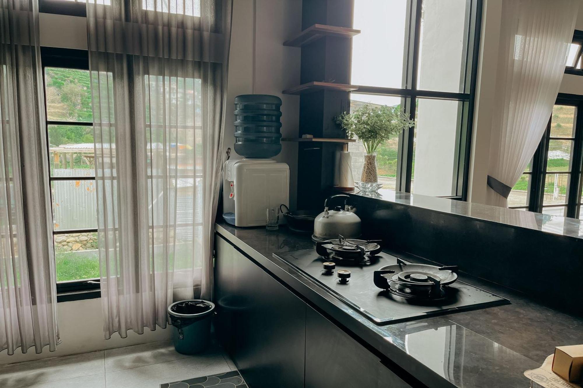Roadsidevilla's 2* Diyeng